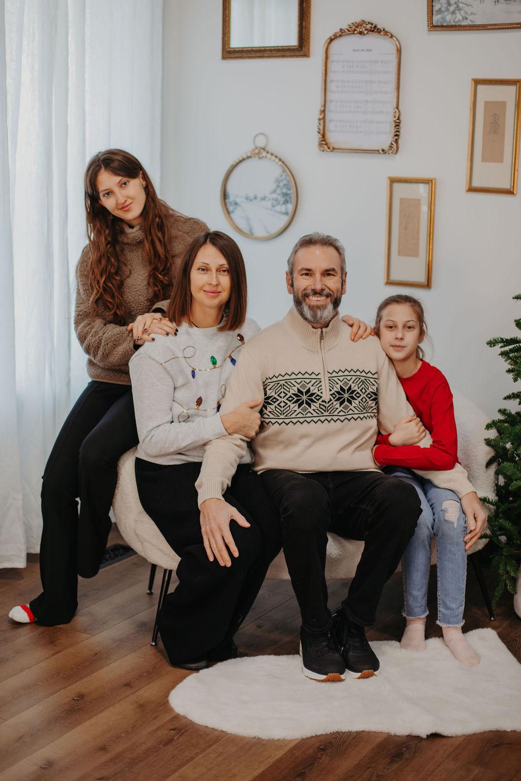 Stacy Miskew with his family